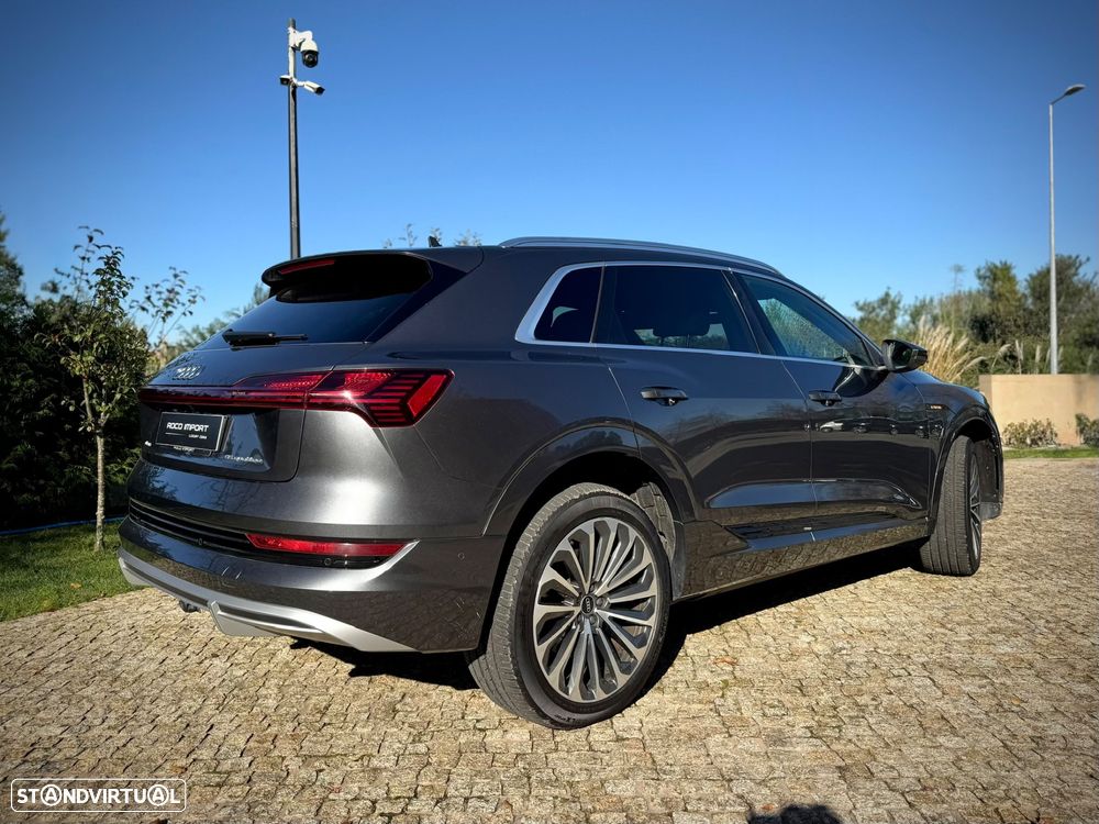 Audi e-tron 55 quattro S line - 7
