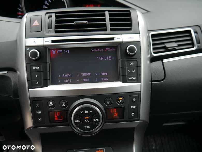 Toyota Verso 1.8 Edition - 15