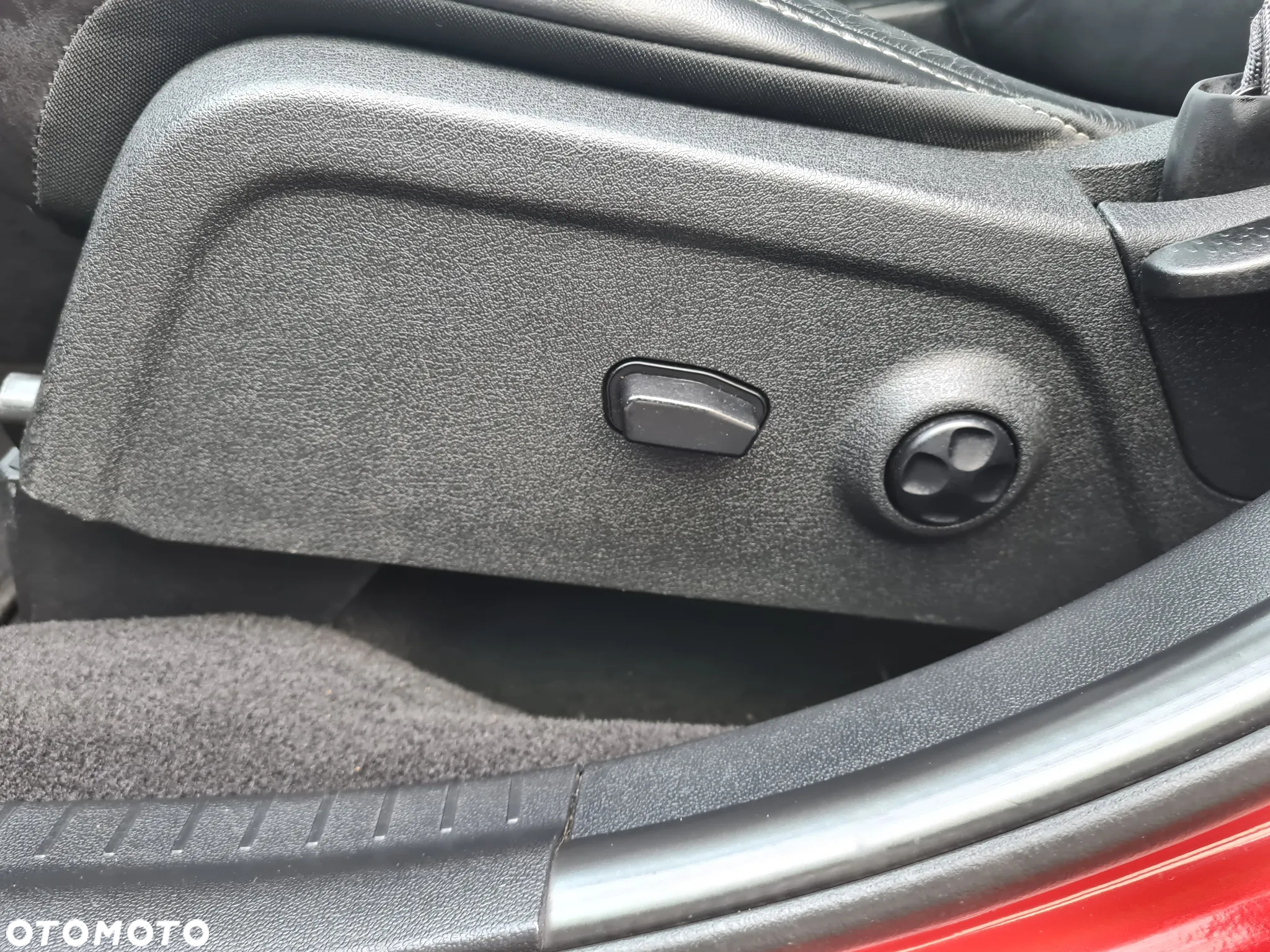Fiat Freemont 2.0 Multijet Black Code AWD - 28