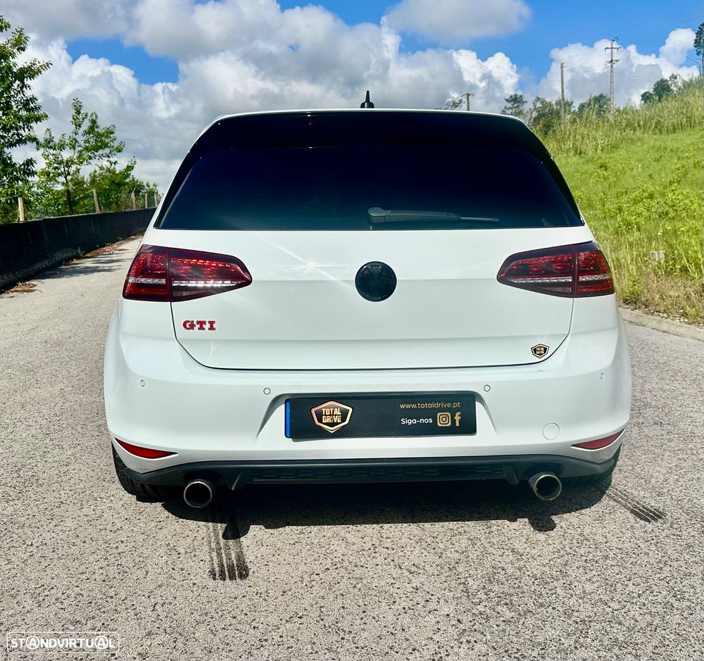 VW Golf 2.0 TSi GTi DSG Performance - 11