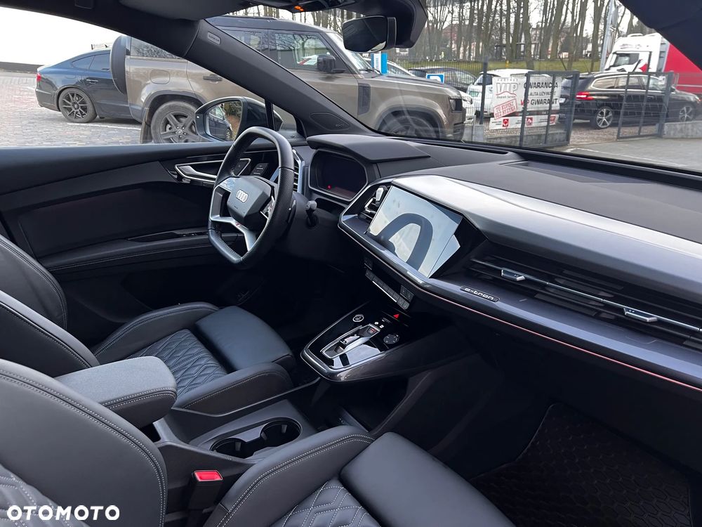 Audi Q4 e-tron 50 77kWh Quattro S Line - 24