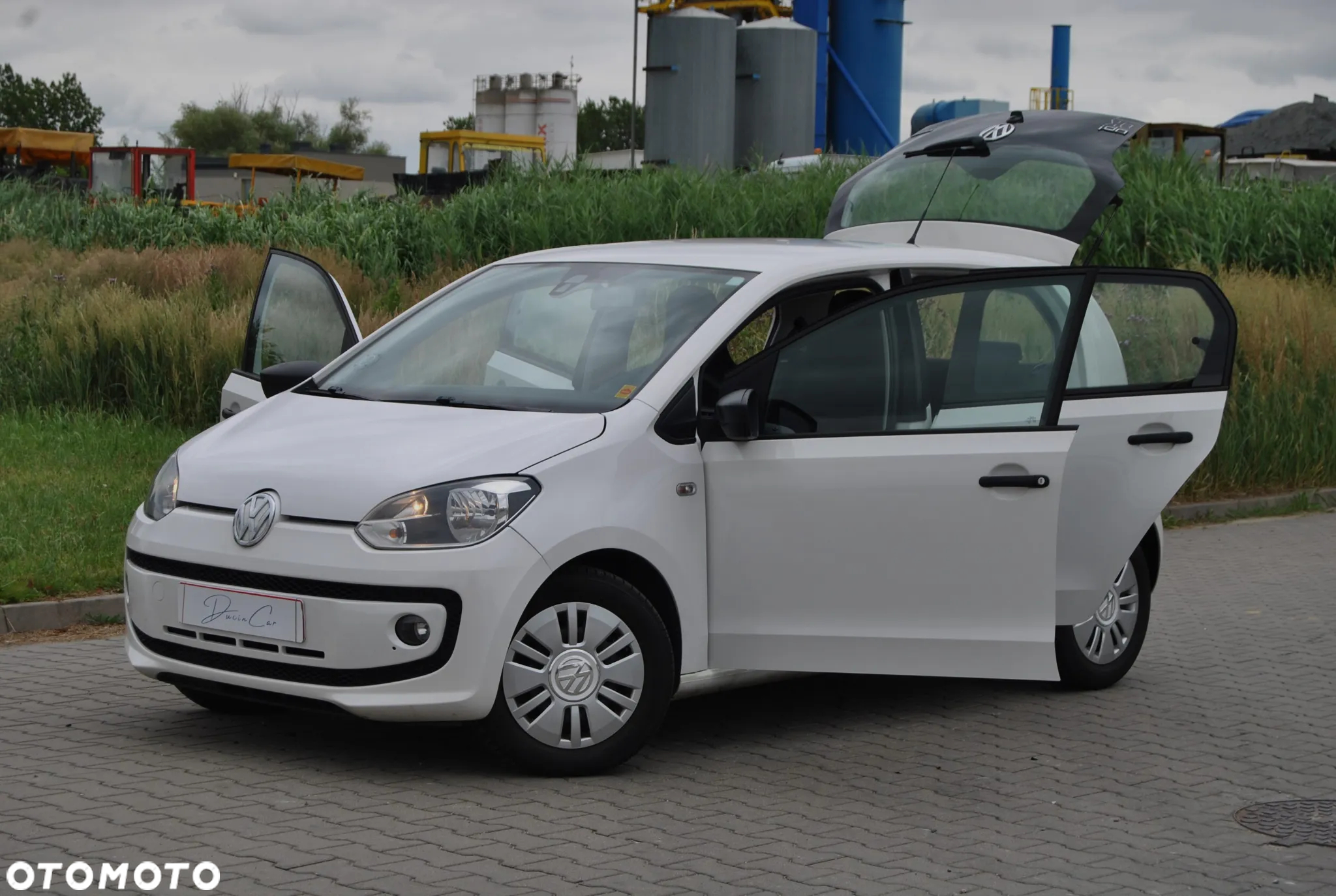 Volkswagen up! 1.0 street - 18