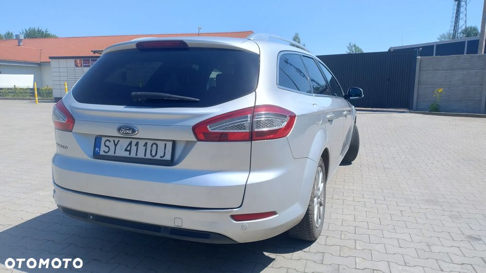 Ford Mondeo 2.0 TDCi Ghia - 4