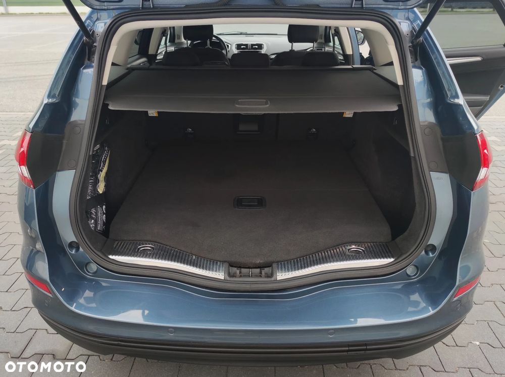 Ford Mondeo - 21