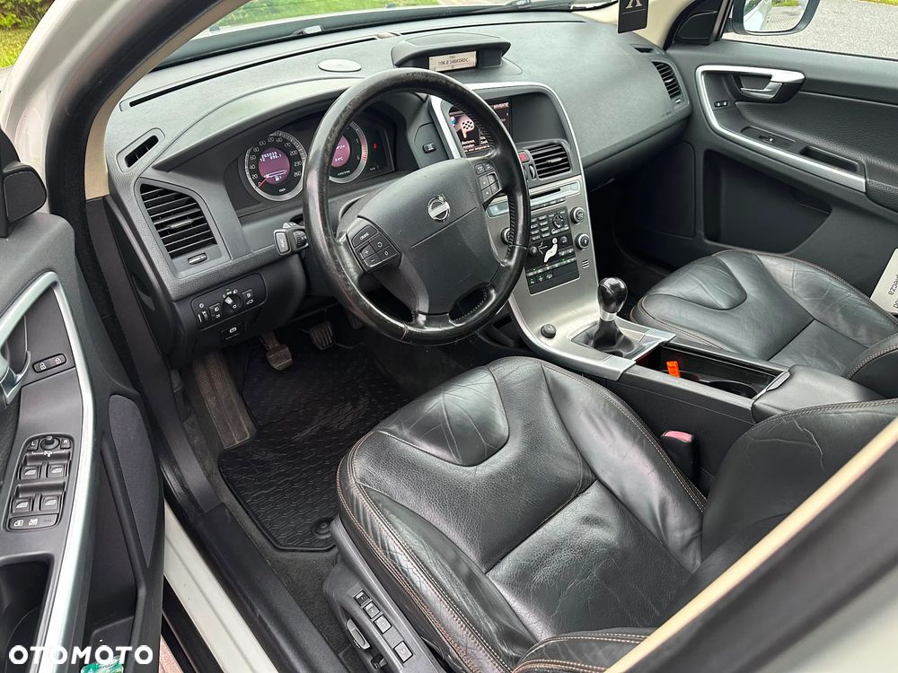 Volvo XC 60 2.4D AWD - 5