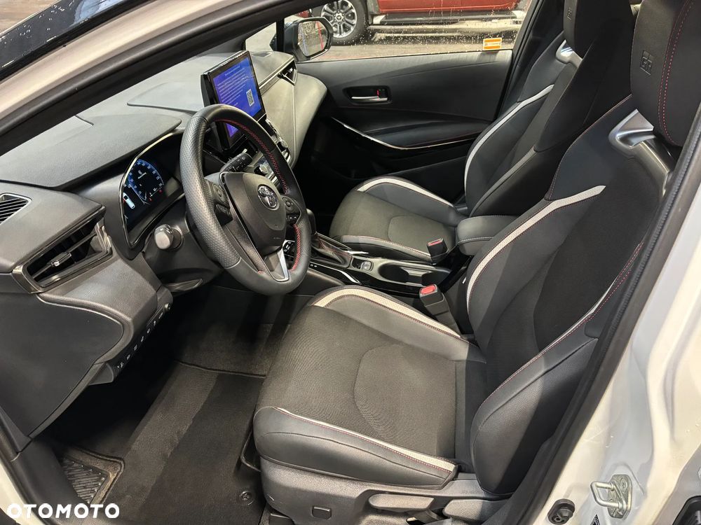 Toyota Corolla 1.8 Hybrid GR Sport Dynamic - 3