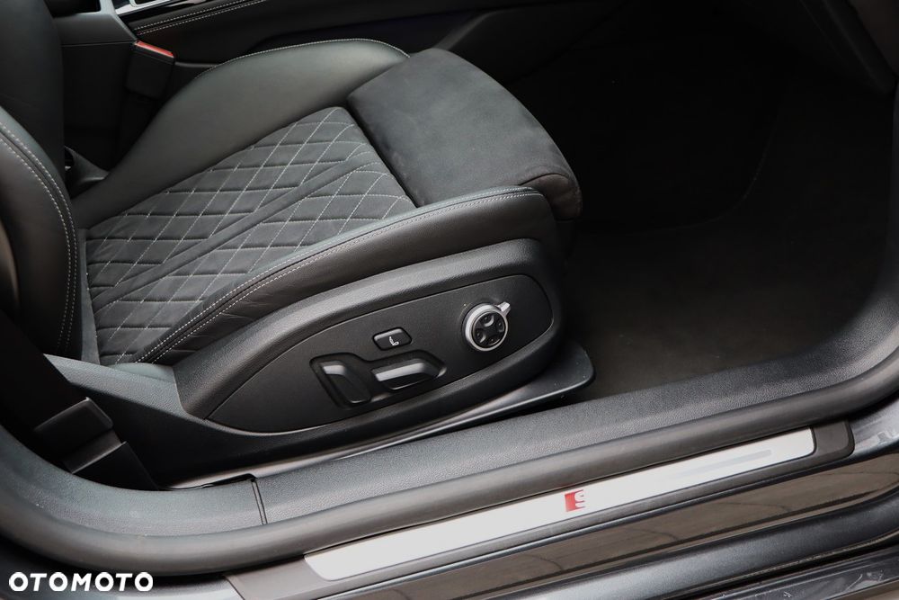 Audi A5 Sportback 40 TFSI quattro S tronic edition one - 26