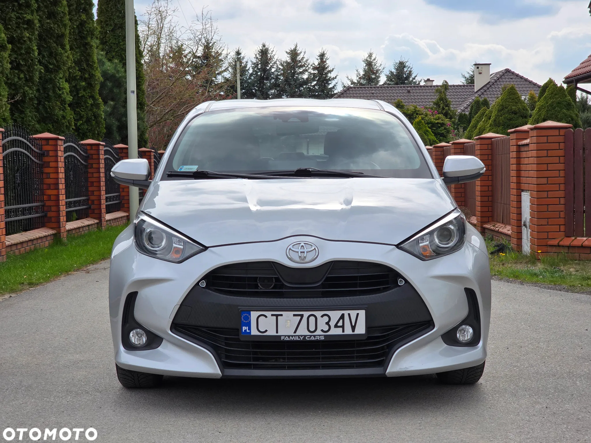 Toyota Yaris - 10