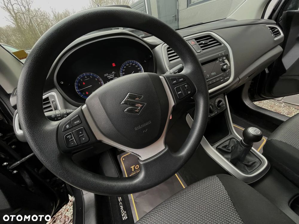 Suzuki SX4 S-Cross 1.6 VVT 4x2 Comfort - 26