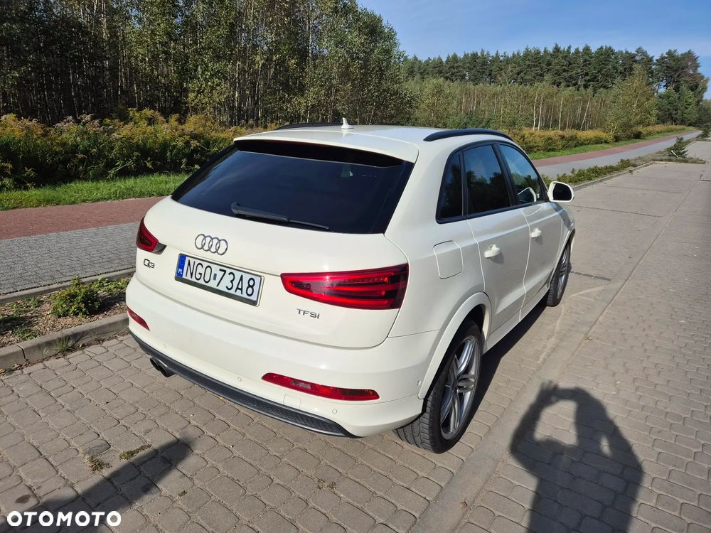 Audi Q3 2.0 TFSI Quattro - 10