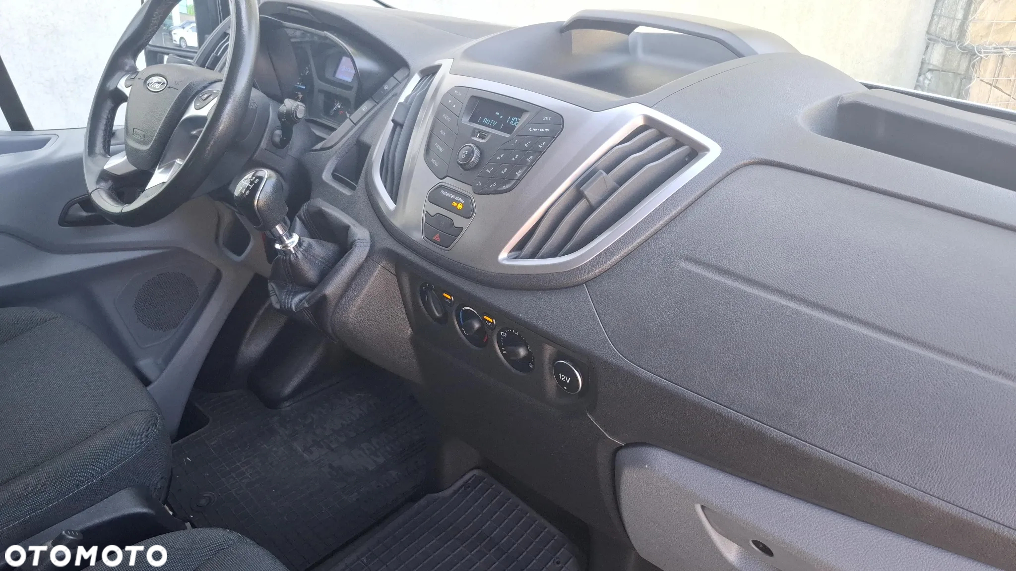 Ford Transit 350 L3H2 Trend - 30