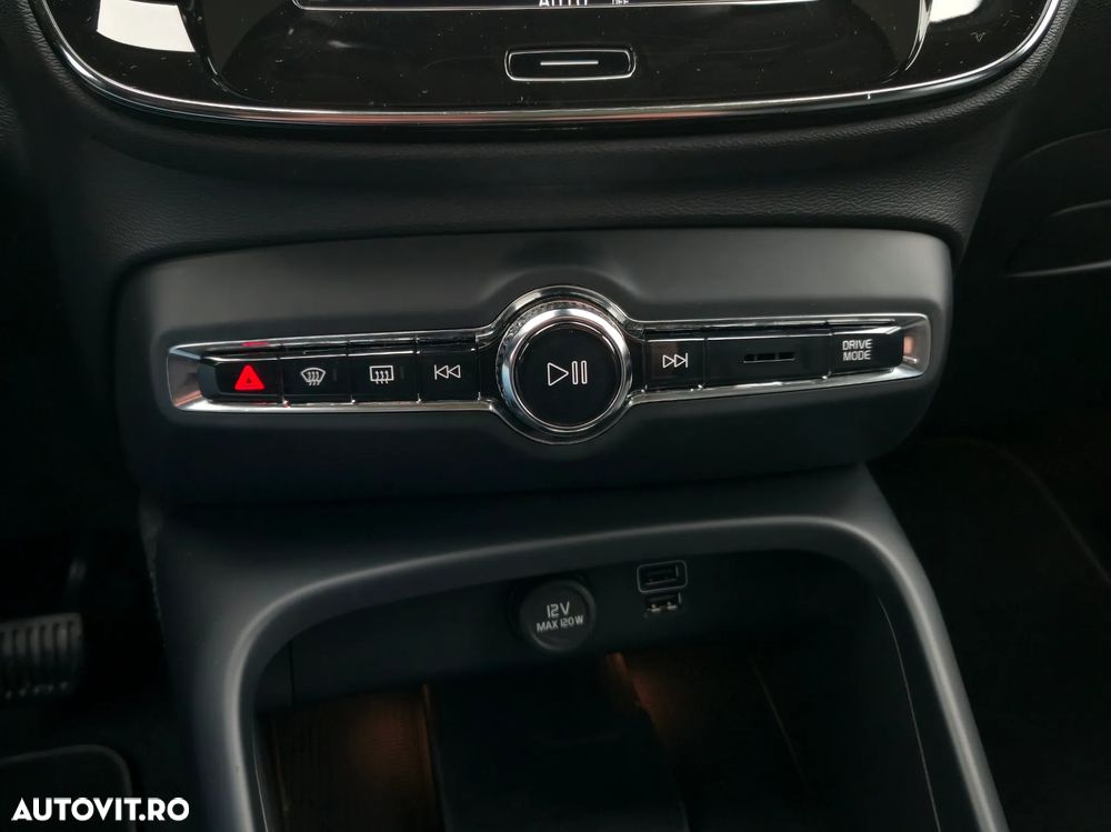 Volvo XC 40 T4 Recharge DKG Inscription - 23