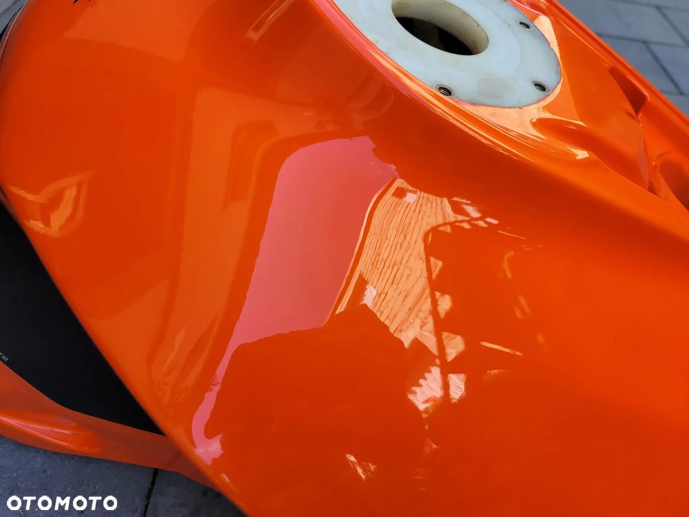Bak, zbiornik paliwa KTM 1290 Super Duke 17-20 - 10