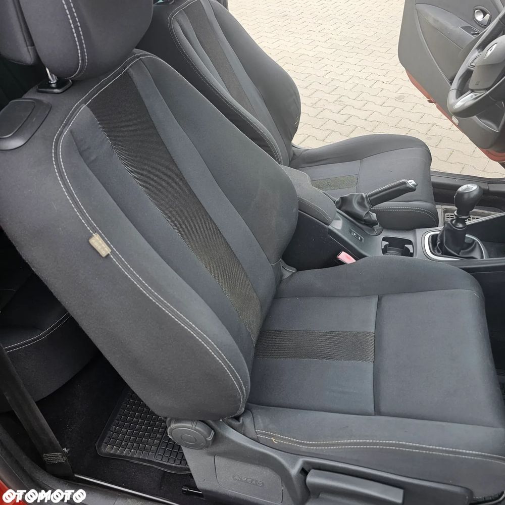 Renault Megane 1.6 Dynamique - 17