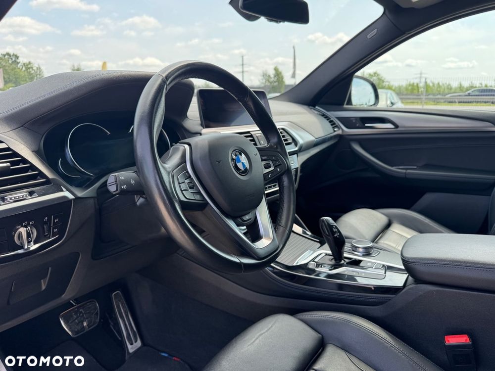 BMW X4 - 11