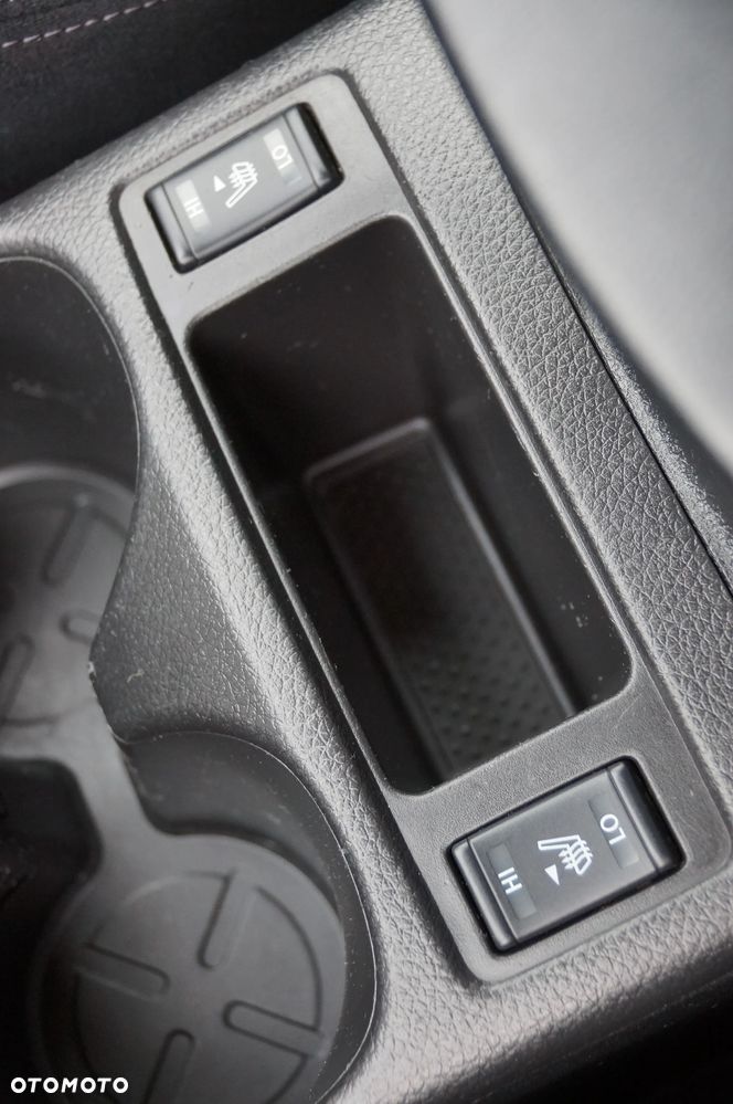 Nissan X-Trail 1.6 DCi Xtronic Acenta - 22