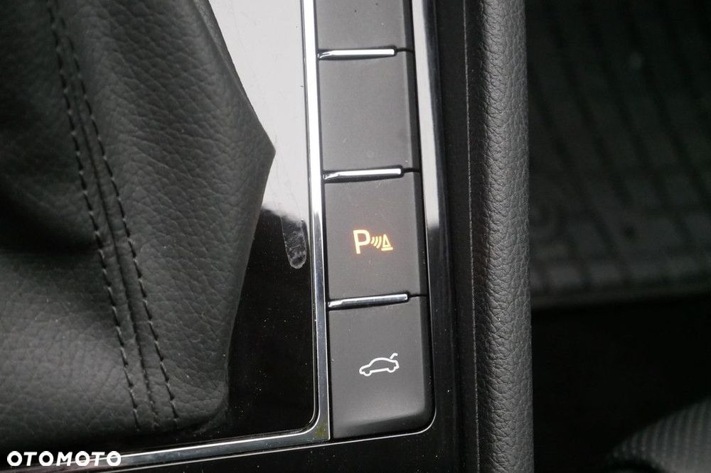 Skoda Superb 2.0 TSI 4x4 L&K DSG - 22