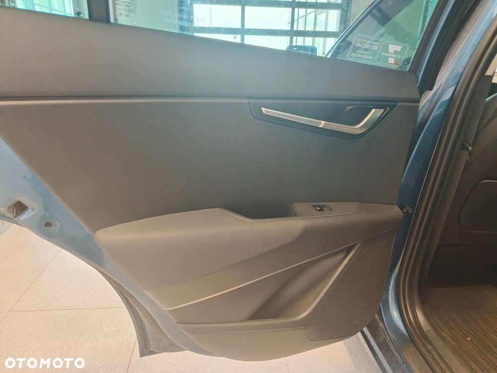 Kia Niro - 15