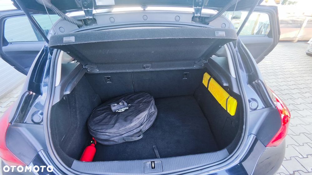 Opel Astra 1.4 T Sport - 14