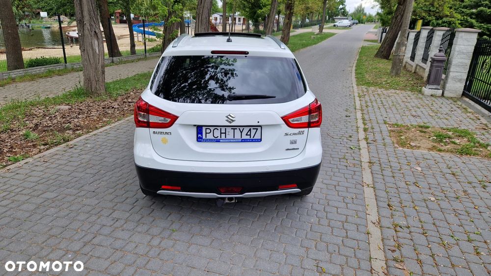 Suzuki SX4 - 10