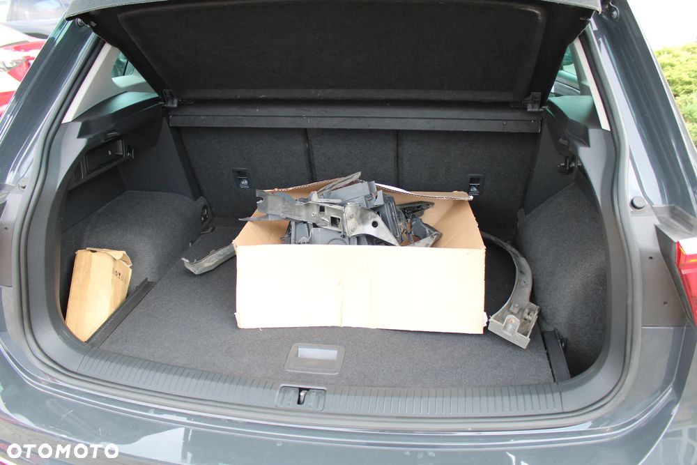 Volkswagen Tiguan 2.0 TDI SCR Life DSG - 17