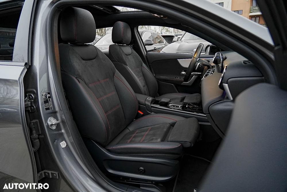 Mercedes-Benz A 250 e 8G-DCT AMG Line - 14