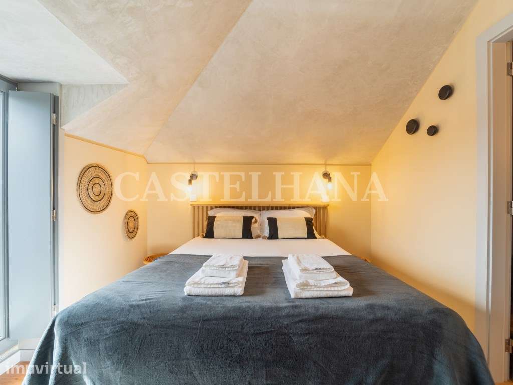 Apartamento T2 Duplex com AL e Garagem na Baixa do Porto - Grande imagem: 5/48