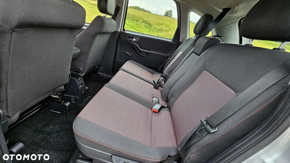 Opel Meriva 1.6 16V INNOVATION - 24