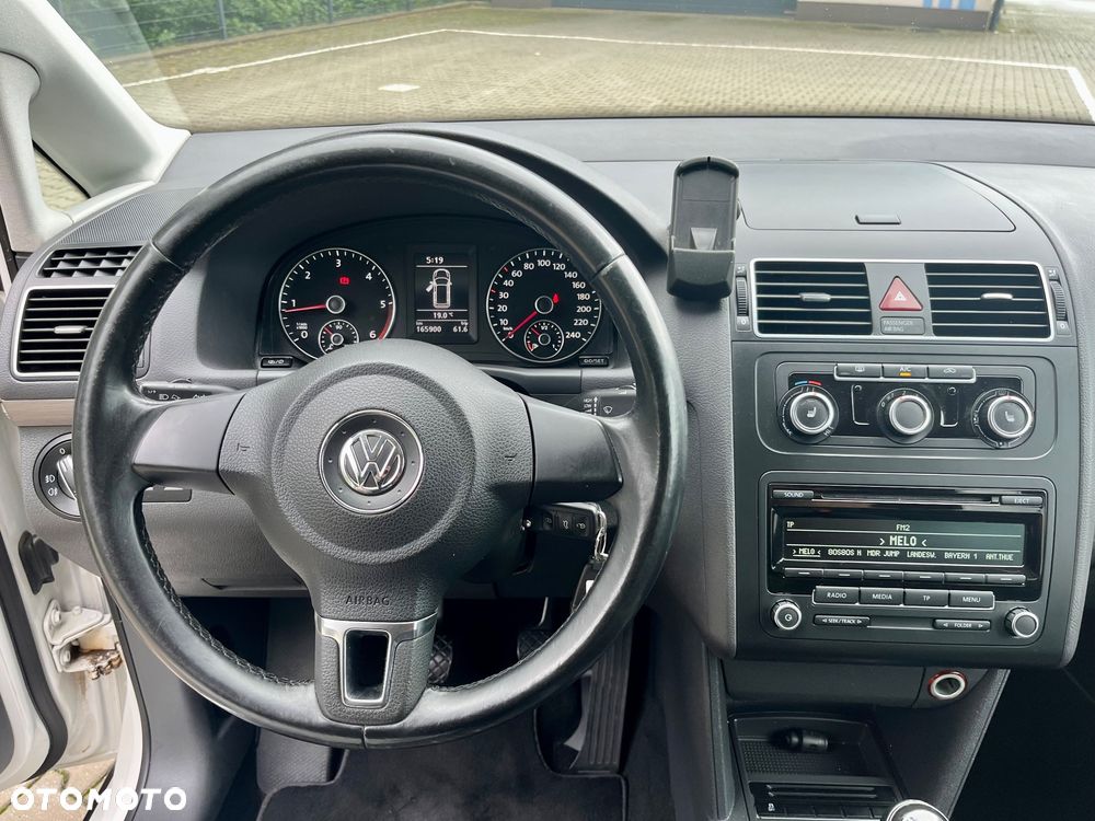 Volkswagen Touran 2.0 TDI DPF Cross - 17