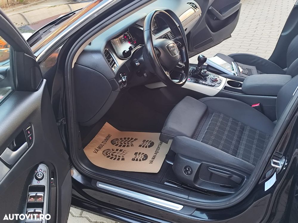 Audi A4 Limuzina - 5