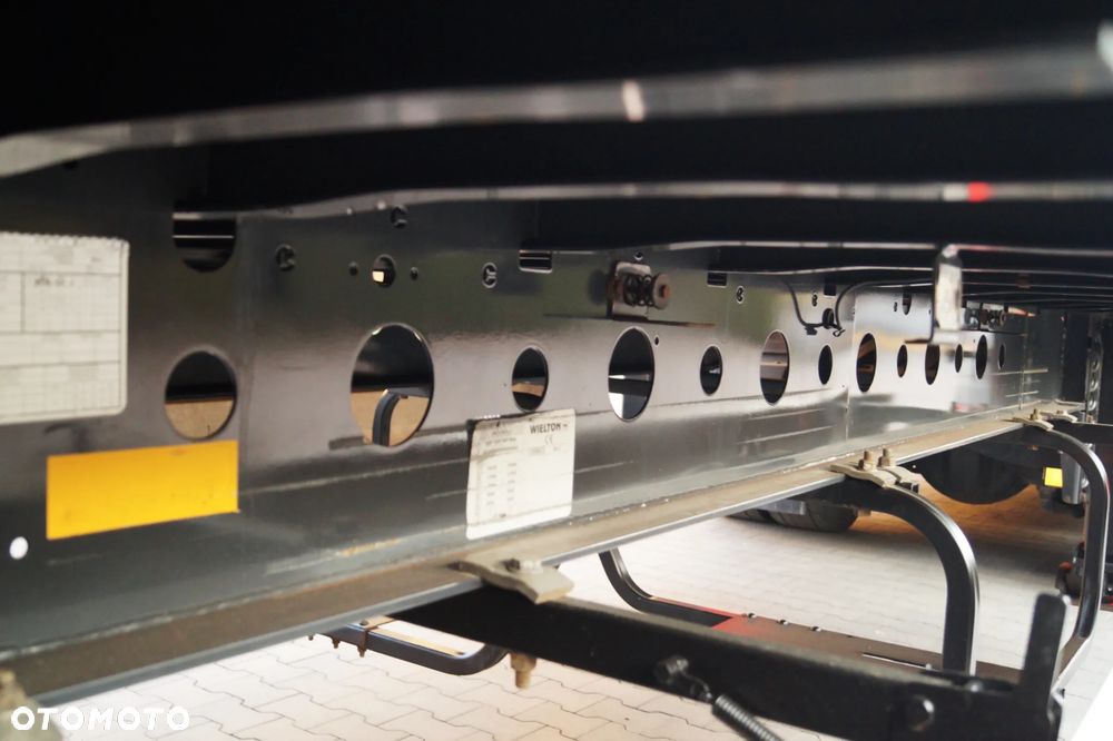 Wielton STANDARD OŚ PODNOSZONA SAF I DACH BARDZO ŁADNA - 11