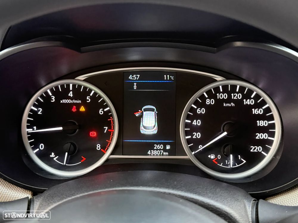 Nissan Micra 1.0 G Acenta - 28