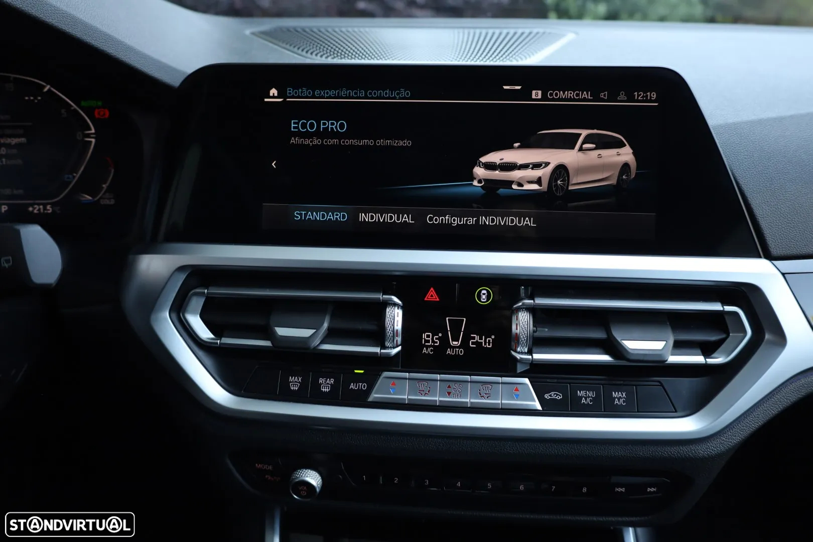 BMW 318 d Touring Line Sport Auto - 37