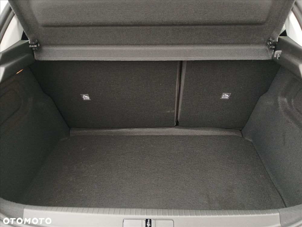 Opel Corsa 1.2 S&S - 12