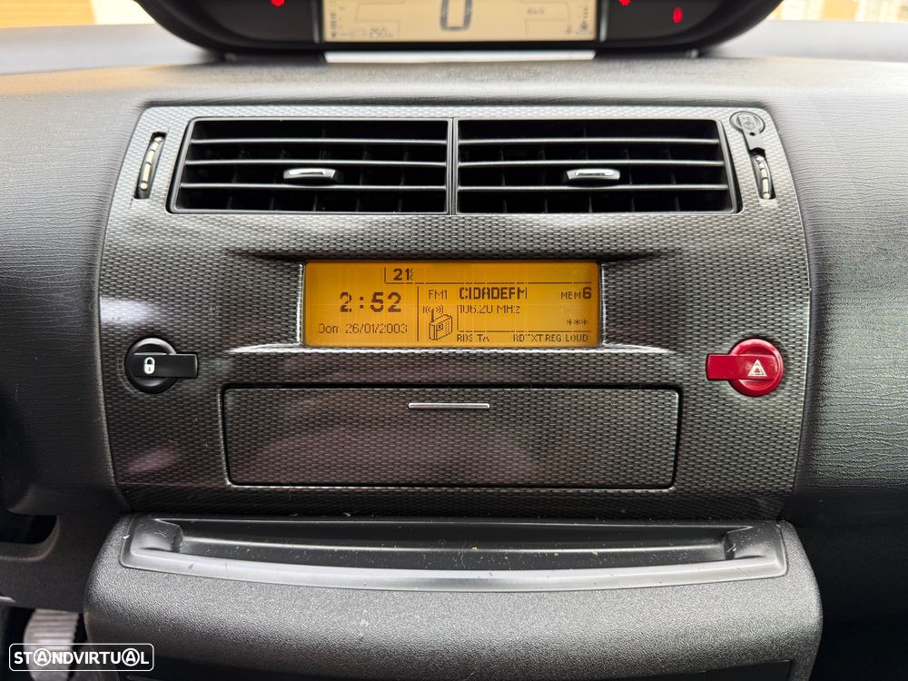 Citroën C4 1.4 16V VTR Pack - 26