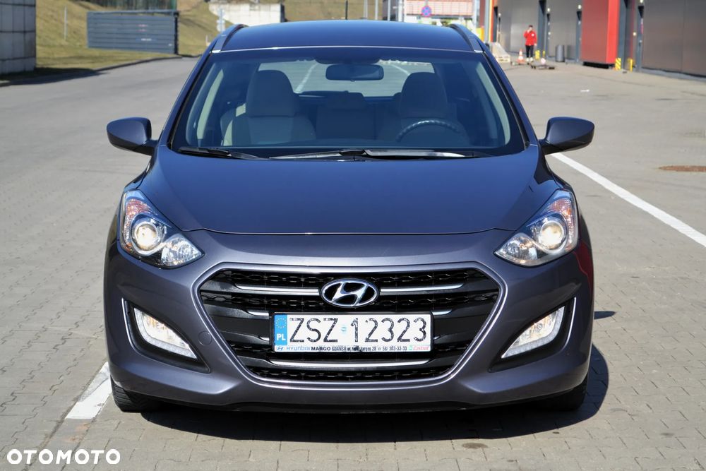 Hyundai i30 1.6 GDI BlueDrive Comfort - 34