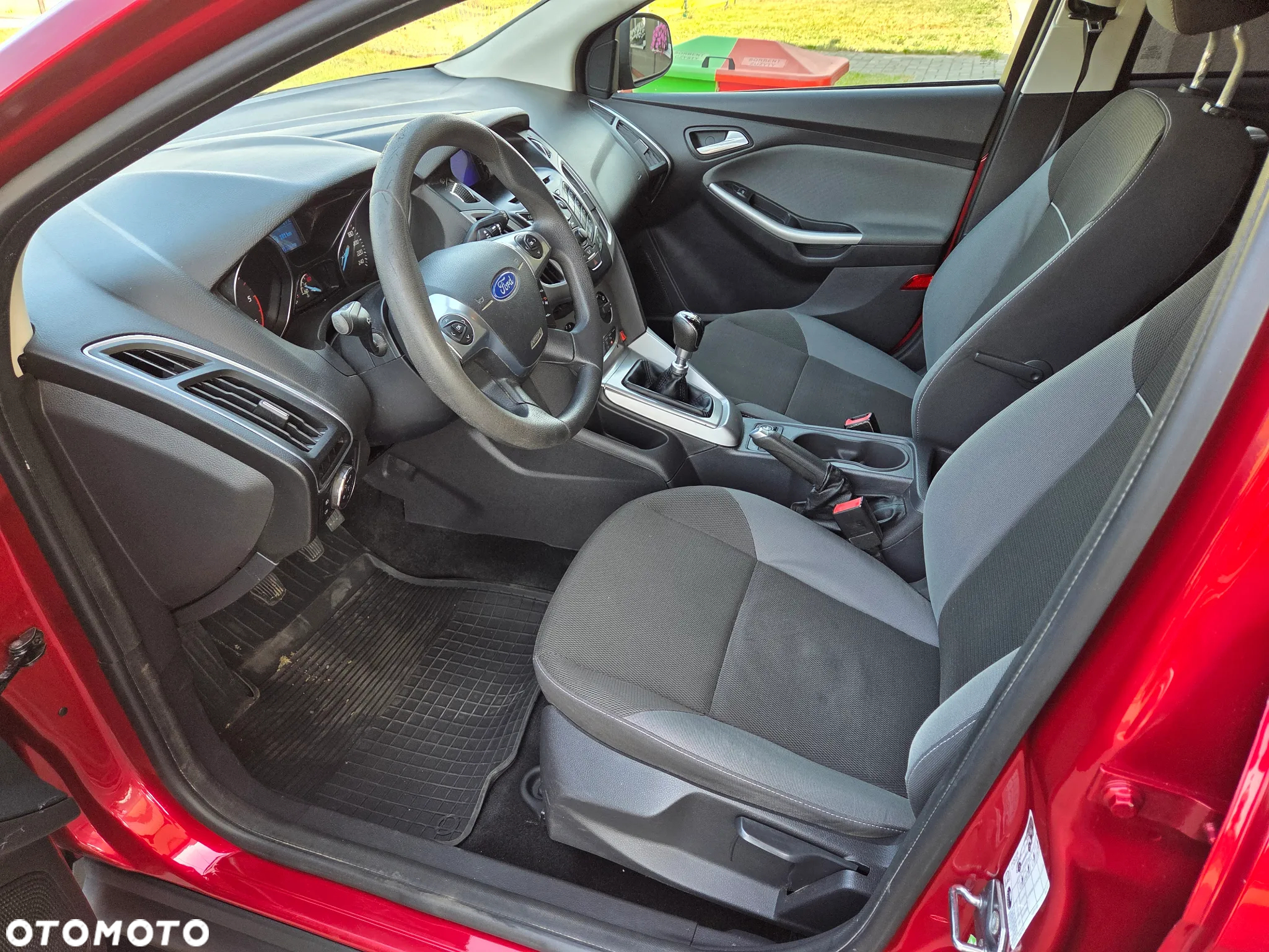 Ford Focus - 11
