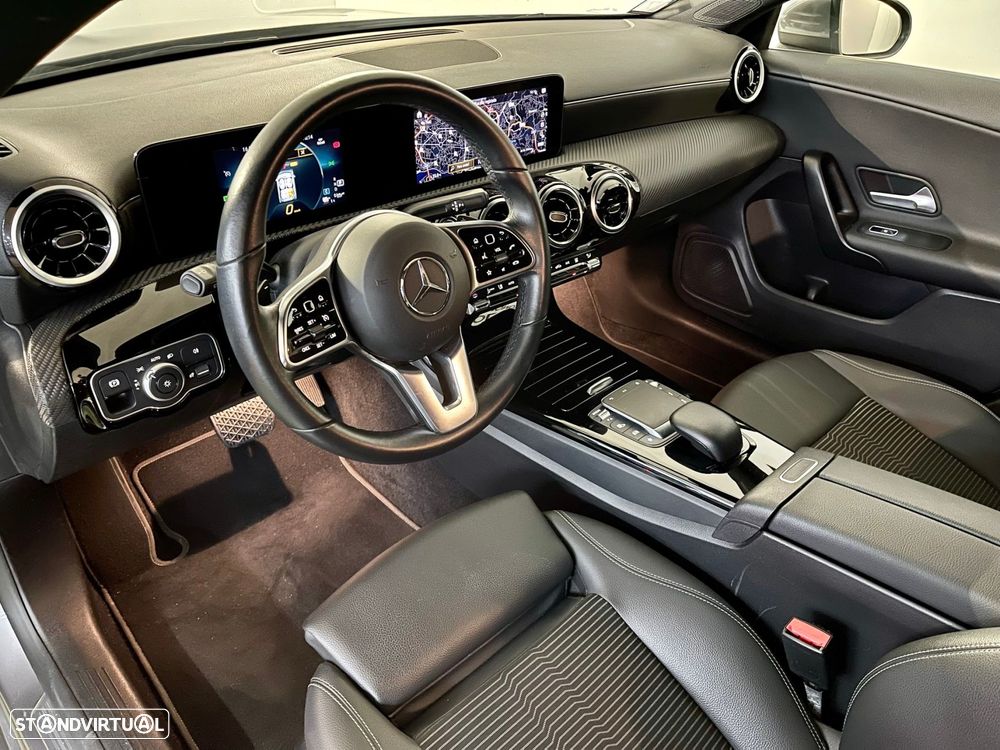 Mercedes-Benz CLA 250 e Shooting Brake Style Plus - 13