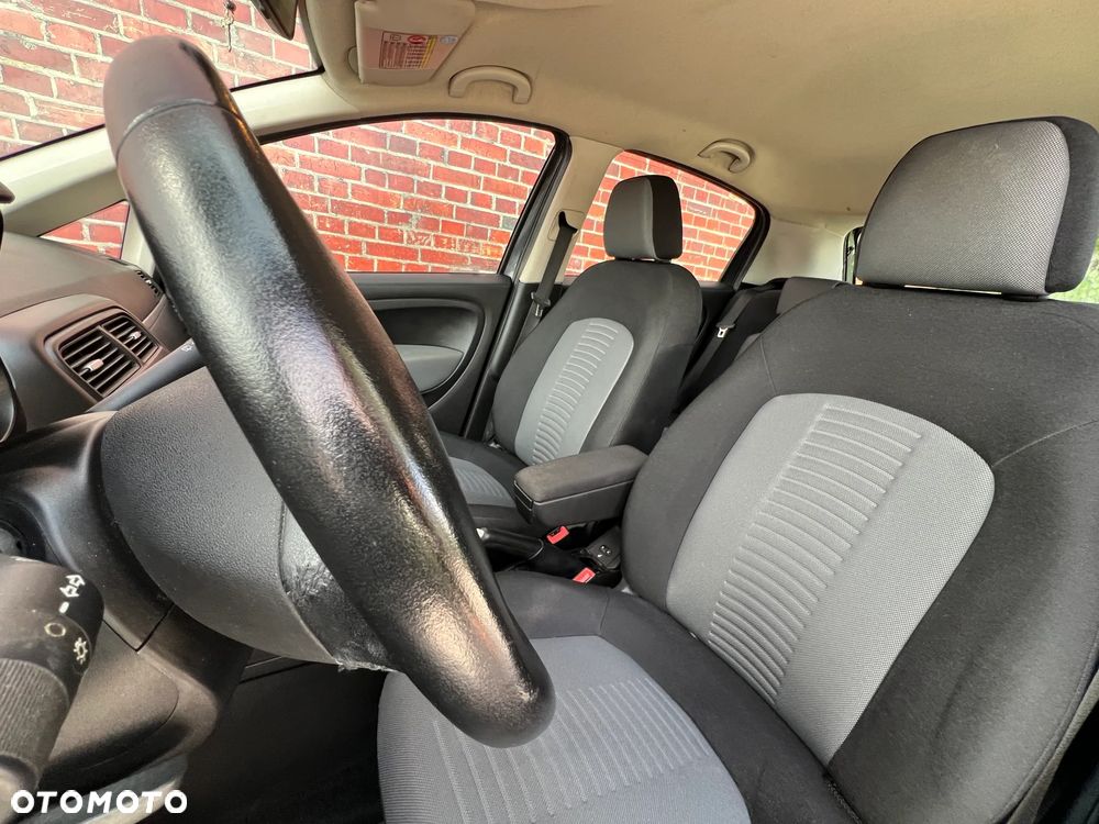 Fiat Punto - 11