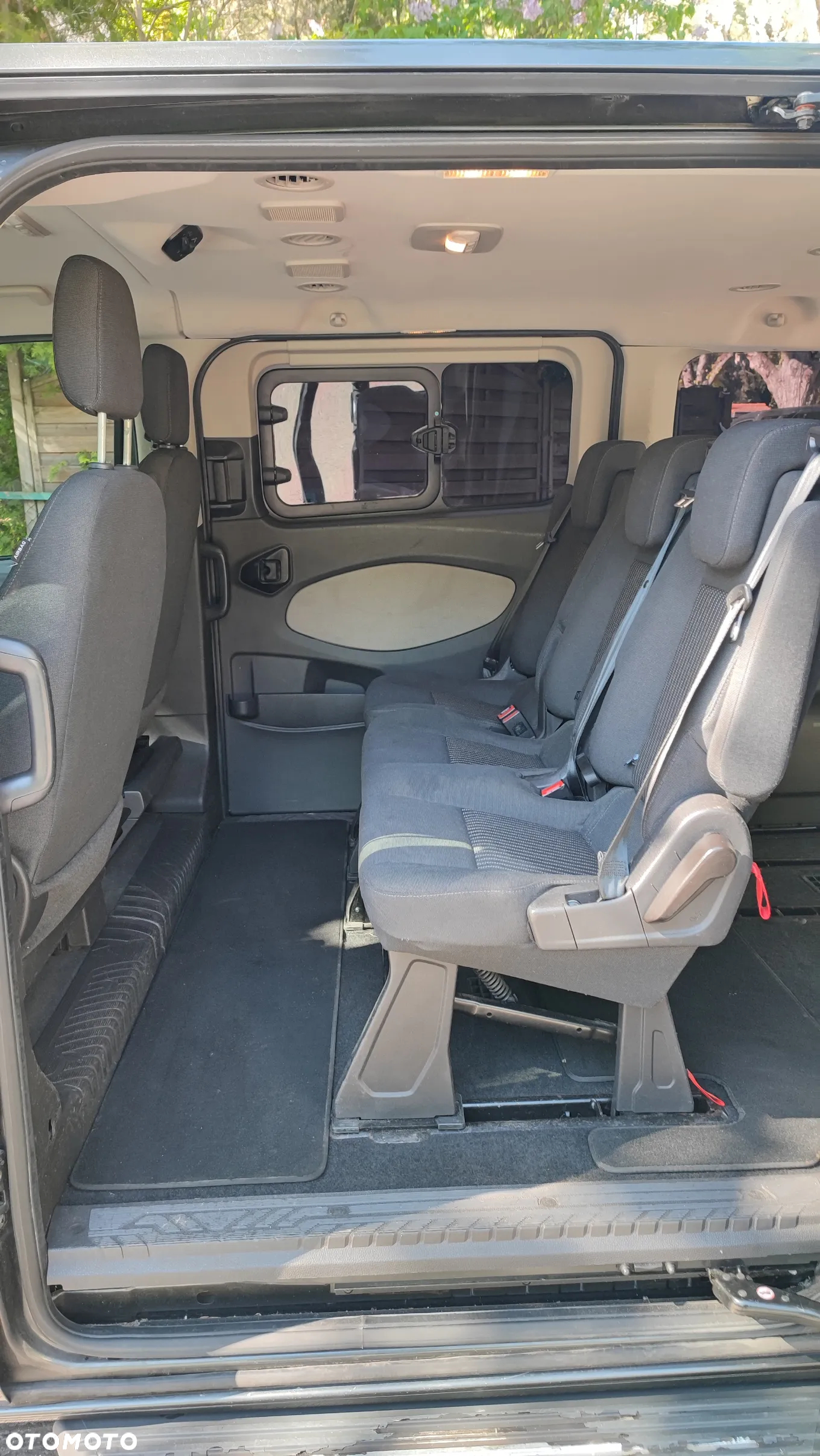Ford Tourneo Custom 2.0 TDCi L1 Trend - 8