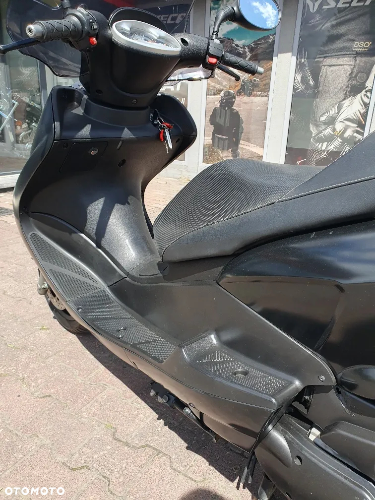 Yamaha Majesty - 5