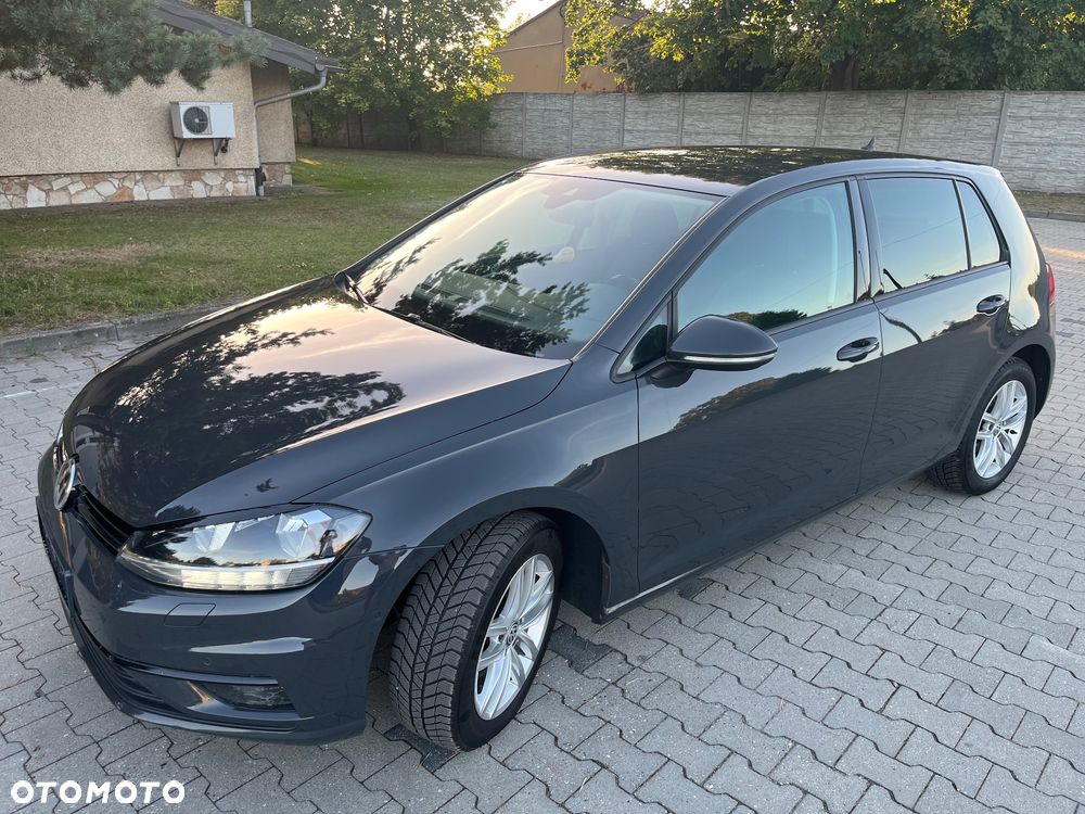 Volkswagen Golf 2.0 TDI BlueMotion Technology Edition - 37