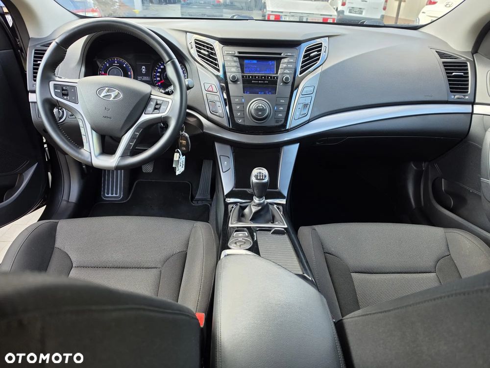Hyundai i40 - 12