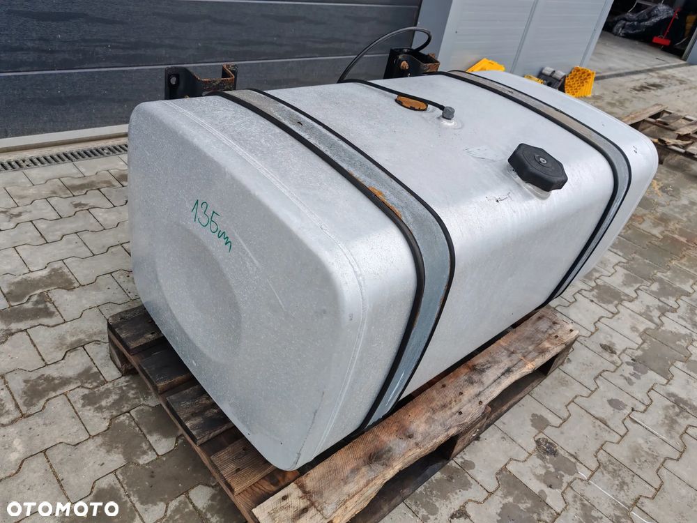 ZBIORNIK PALIWA MAN 480L 135CM KOMPLETNY - 2