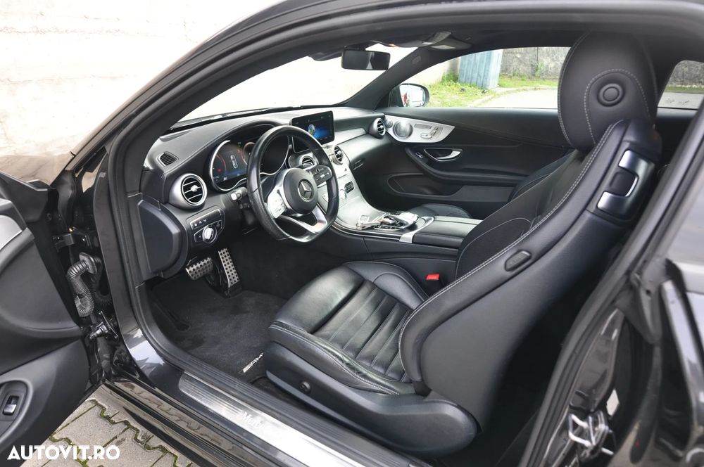 Mercedes-Benz C 300 d Coupe 4Matic 9G-TRONIC AMG Line - 6