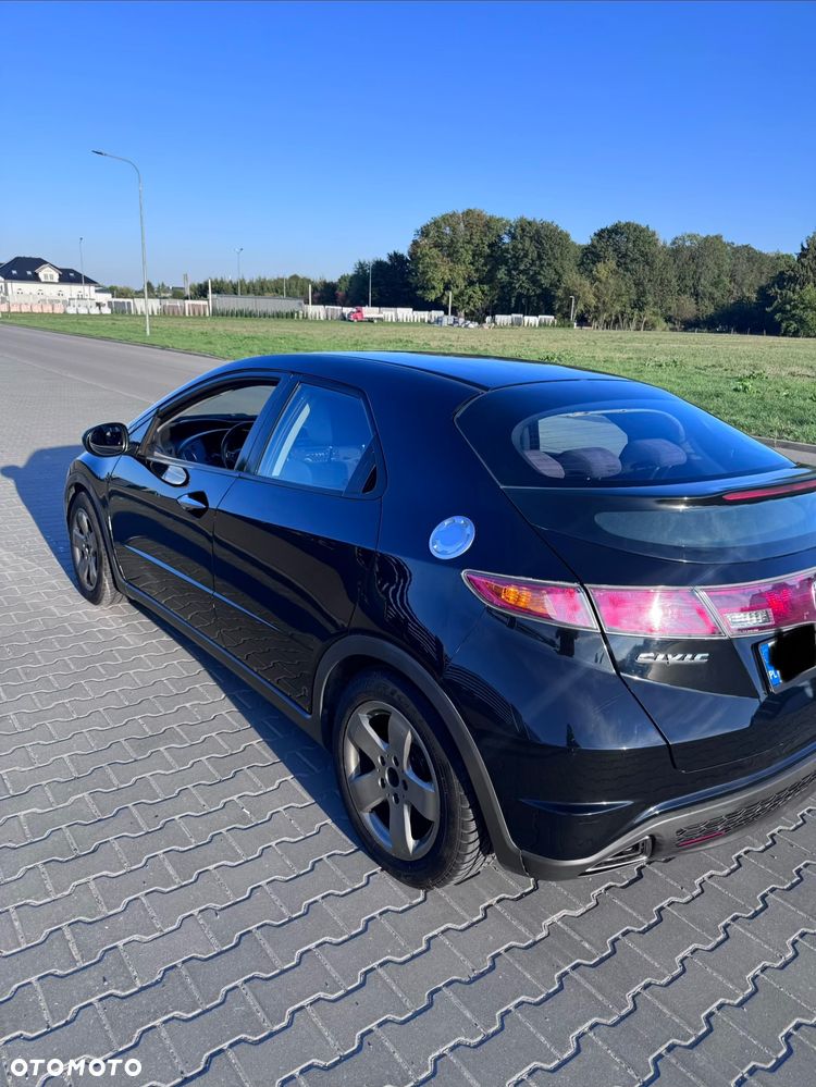 Honda Civic 1.8 Executive - 7