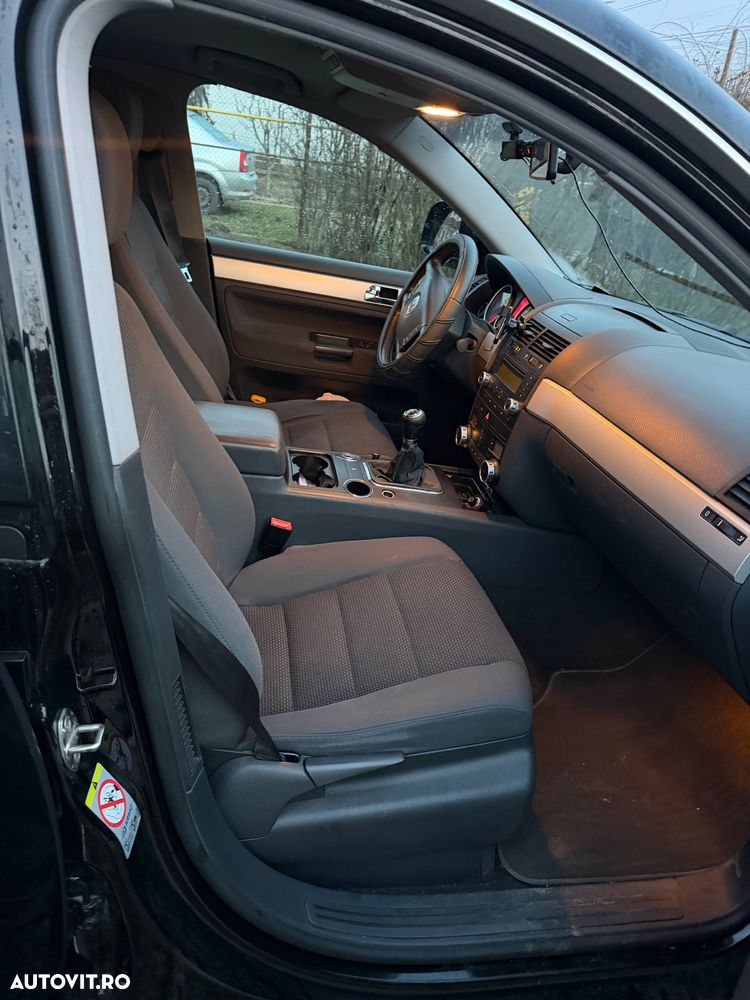 Volkswagen Touareg 2.5 TDI R5 - 6