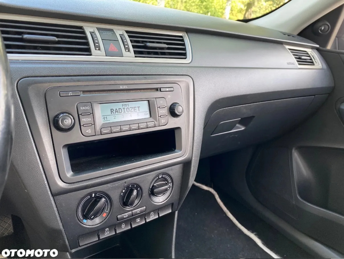 Skoda RAPID 1.2 TSI Ambition - 30
