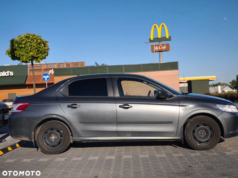Peugeot 301 1.6 VTi Allure - 17