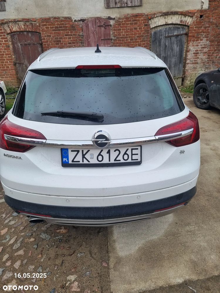 Opel Insignia CT 2.0 CDTI 4x4 - 26